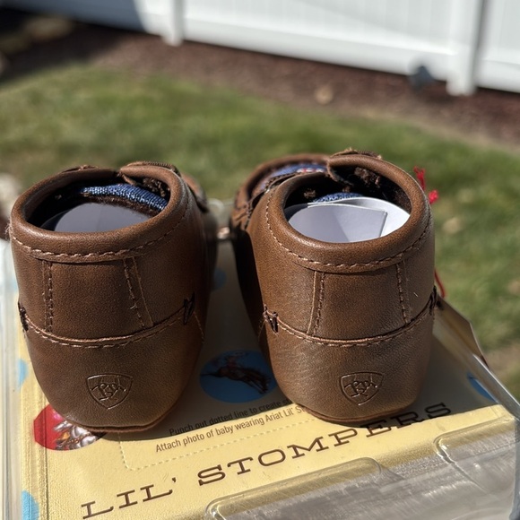 Ariat Lil’ Stompers USA Spitfire, American Flag Ariat logo,easy on/off booties - Picture 4 of 10